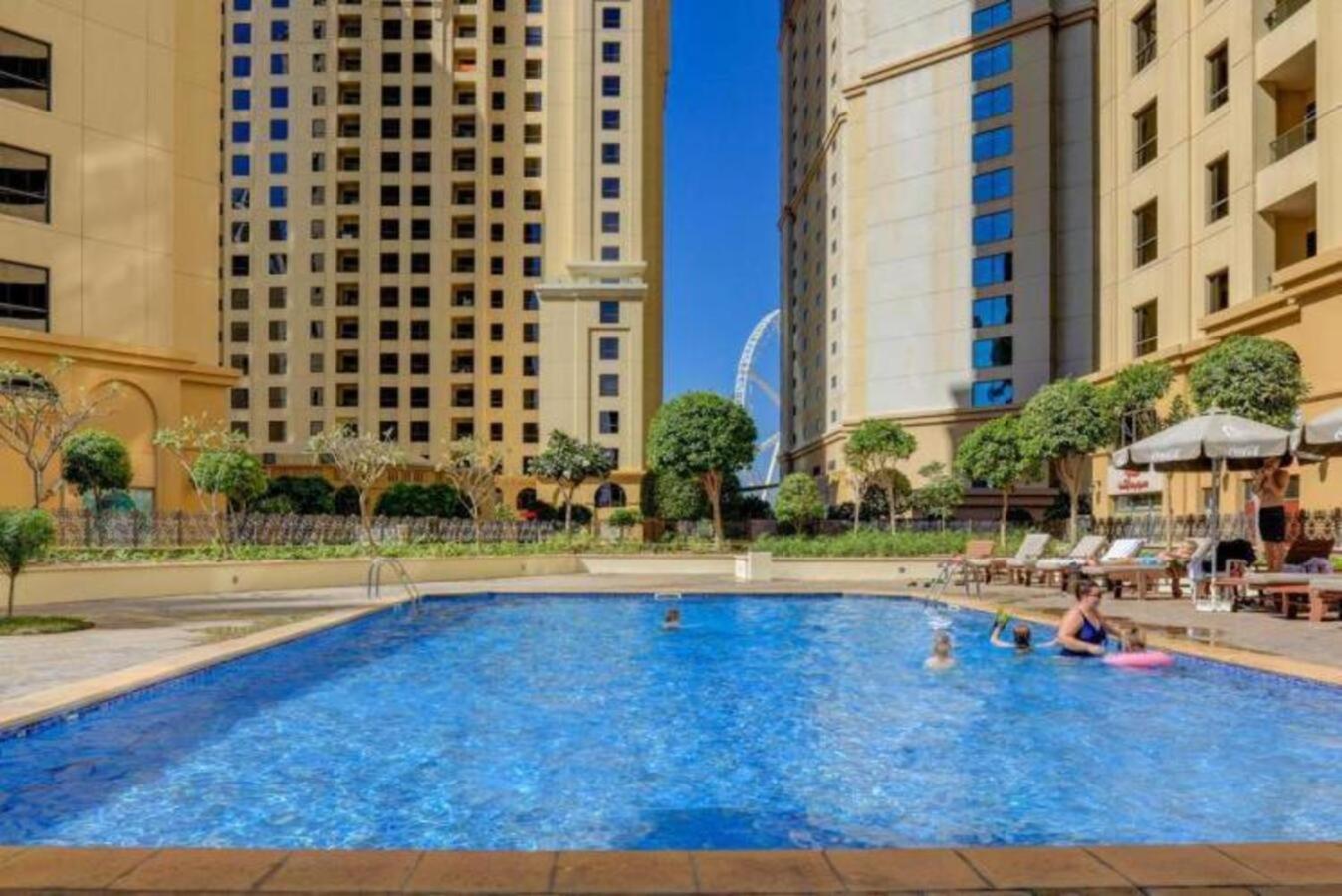 Moonlight Hostel Jbr - 2Min Walk To Jbr Beach - Gym - 2Min Metro Station - Poll Dubái Exterior foto